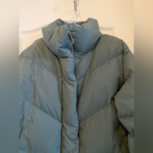 EUC Aritzia Wilfred The Cloud Puff long coat size M - Picture 7 of 8